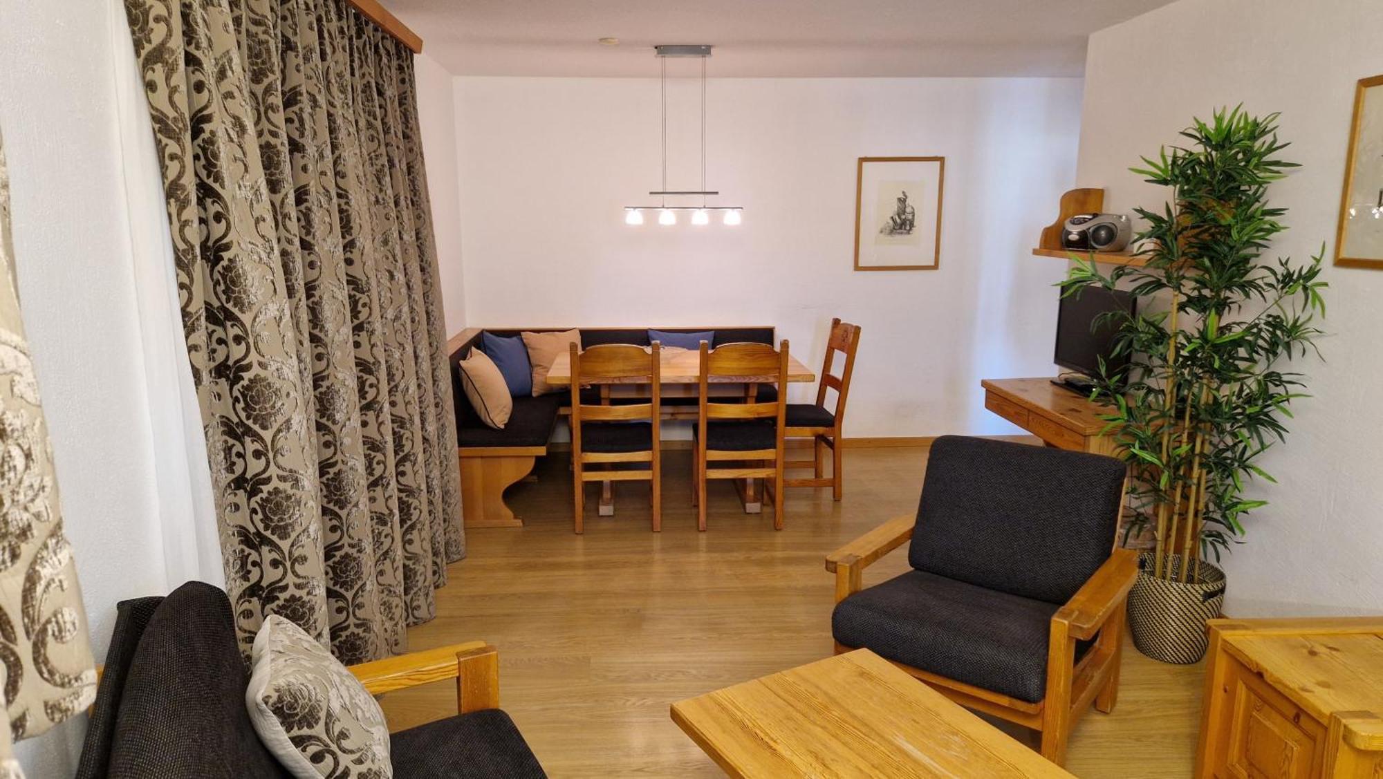 Chesa Bellaval, Haus La Vuolp 3 1 2-Zimmerwohnung Сільваплана Екстер'єр фото